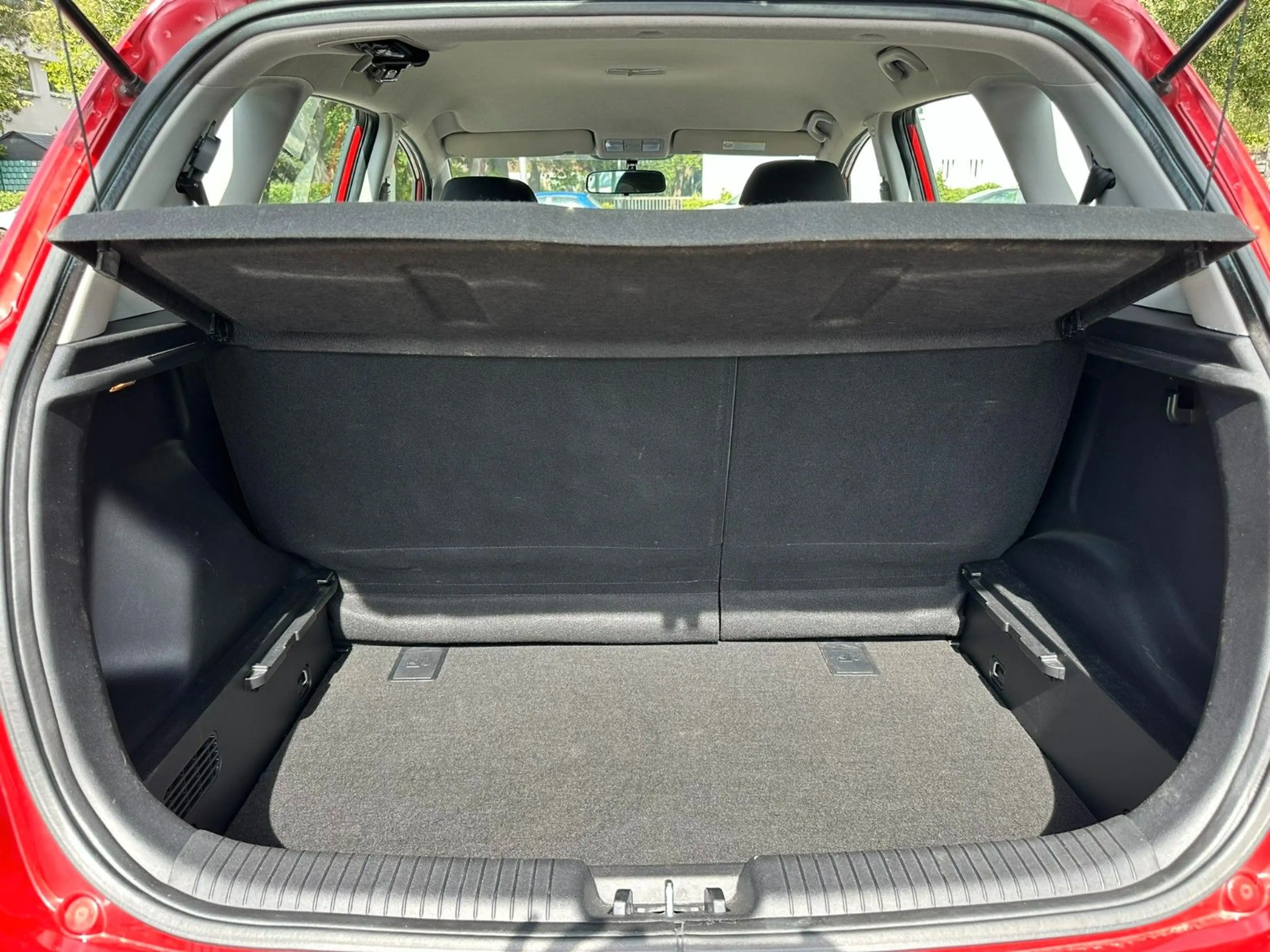 Kia Venga Vision Automatik — photo 12