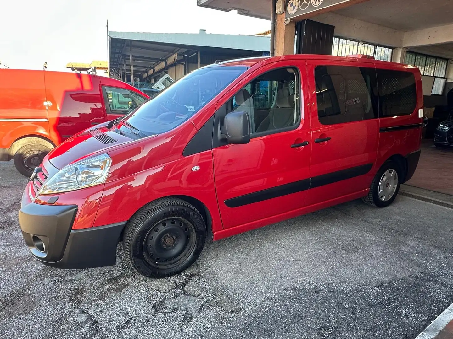 Fiat Scudo 2.0 Mjt-130 cv panorama executive 4 posti Rosso - 2