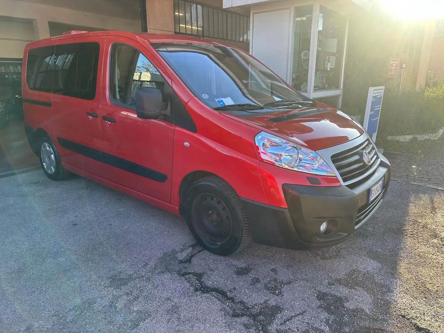 Fiat Scudo 2.0 Mjt-130 cv panorama executive 4 posti Rosso - 1
