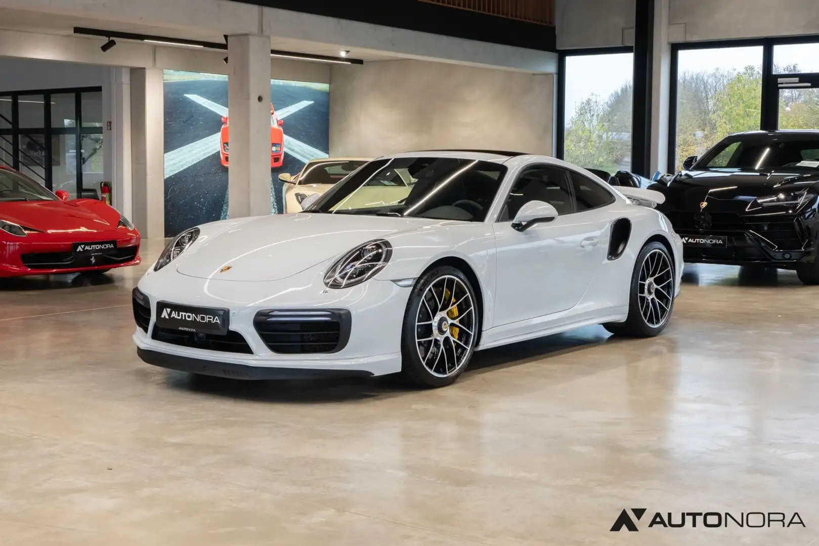 Porsche 991 911 (991.2) Turbo S Coupé Sportschalen Approved Weiß - 1
