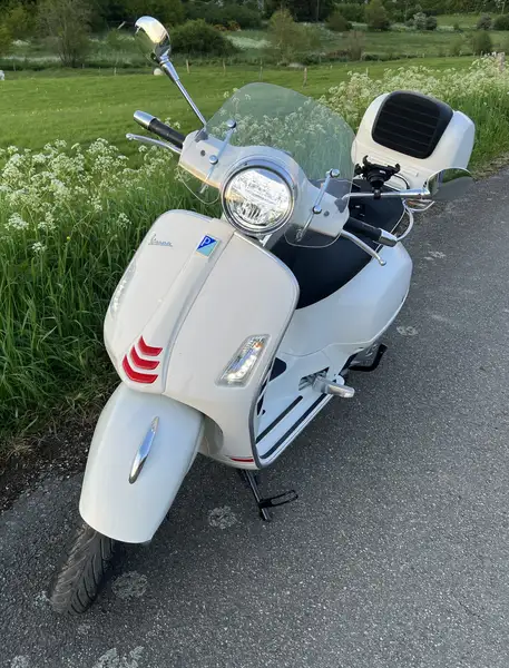 Vespa GTS Super Sport 125 - foto 3