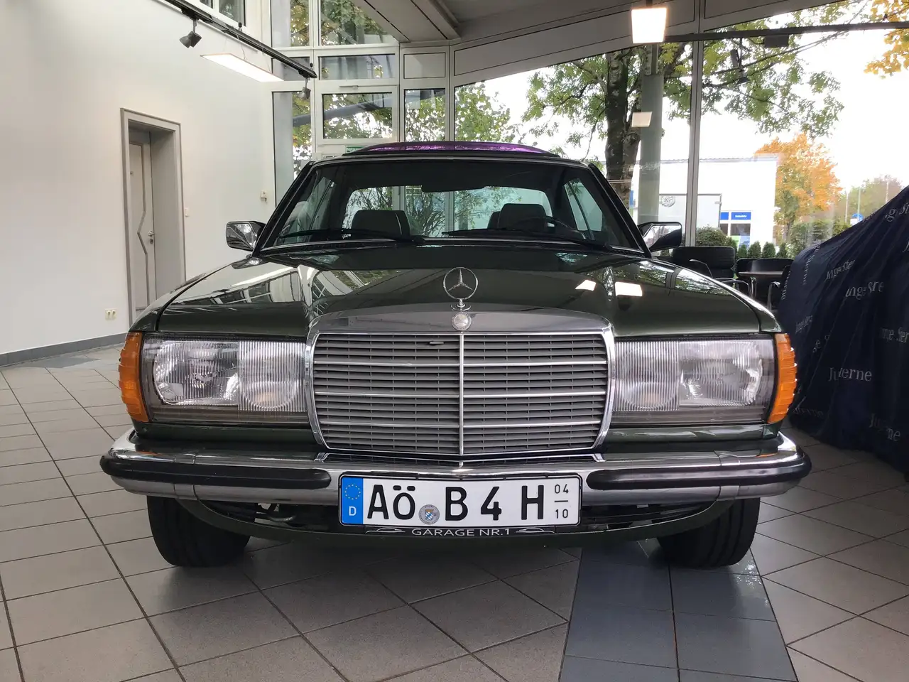 Mercedes-Benz 230 CE Coupe / C123 / Oldtimer / H-Kennzeichen / Wertgutachten 15T€ / Schiebedach elektrisch, foto 7