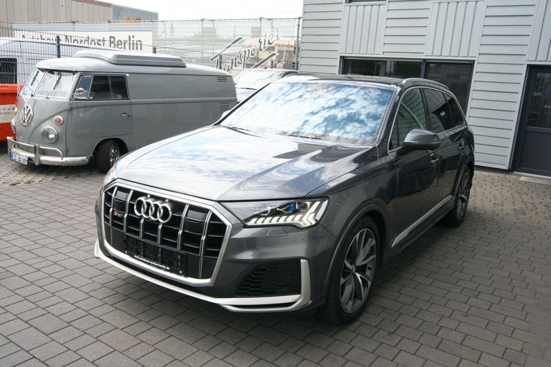 Audi SQ7 4.0 TDI quattro — photo 3