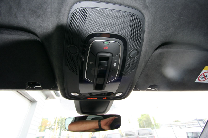 Audi SQ7 4.0 TDI quattro — photo 15