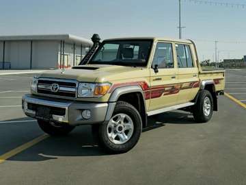 Land Cruiser 79 Pickup Double Cab 4.5 V8 Diesel SOFORT