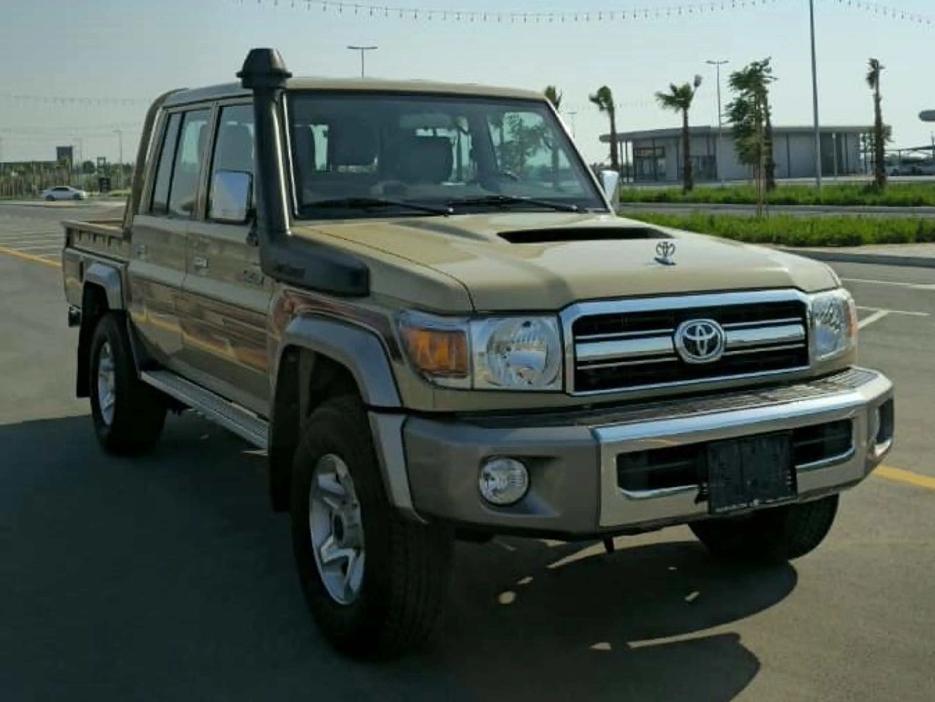 Toyota Land Cruiser Land Cruiser 79 Pickup Double Cab 4.5 V8 Diesel DEUTSCHE UNTERLAGEN SOFORT — photo 6