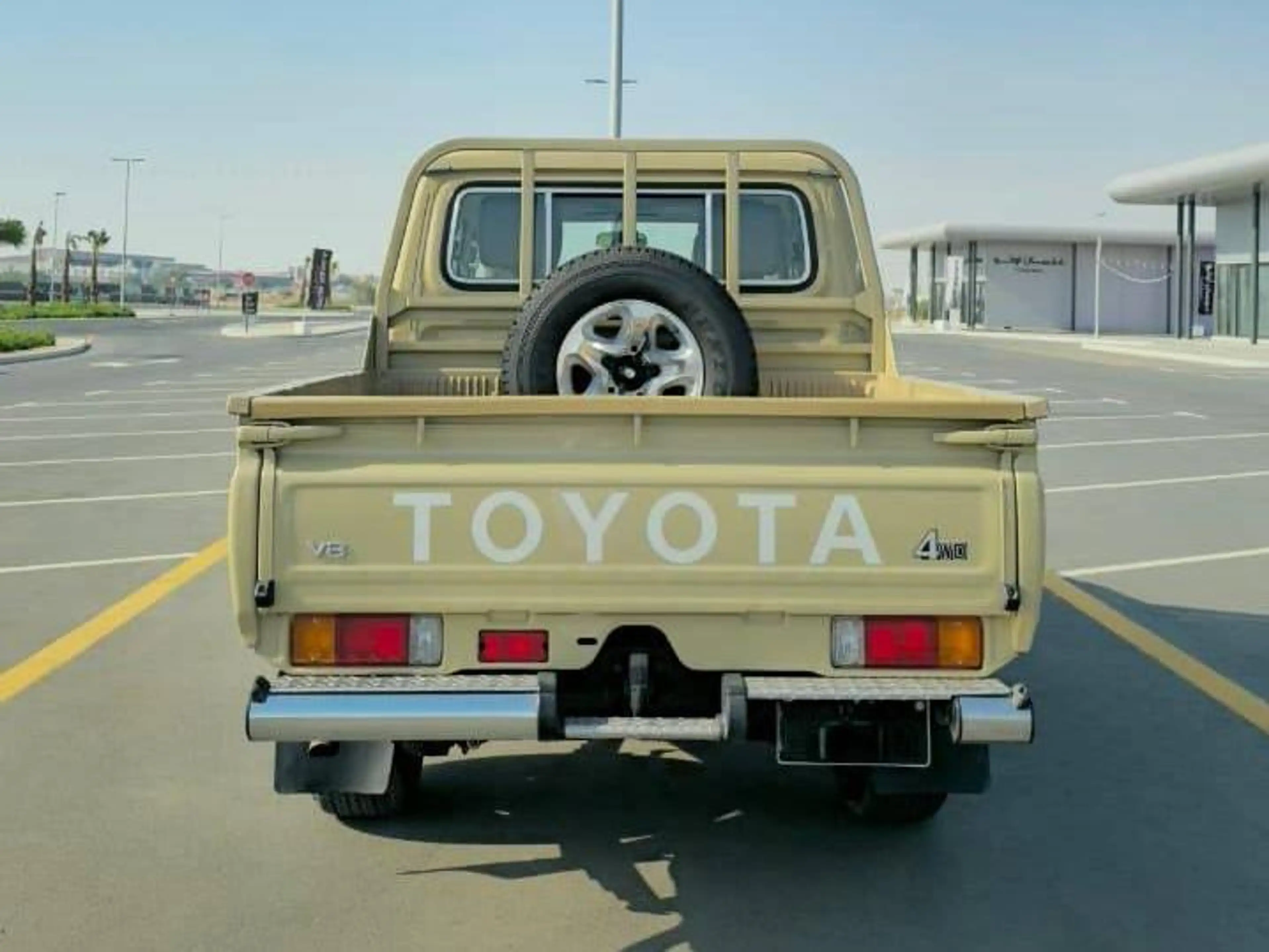 Toyota Land Cruiser Land Cruiser 79 Pickup Double Cab 4.5 V8 Diesel DEUTSCHE UNTERLAGEN SOFORT — photo 4