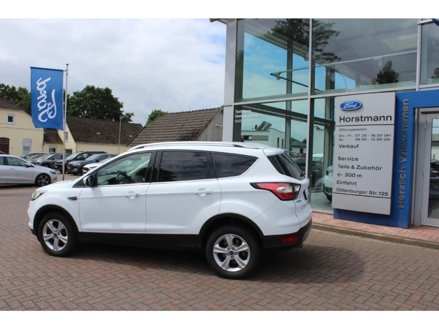 Ford Kuga COOL & CONNECT, NAVI, LM, PDC, BEH. WSS & SITZE, A Wit - 2