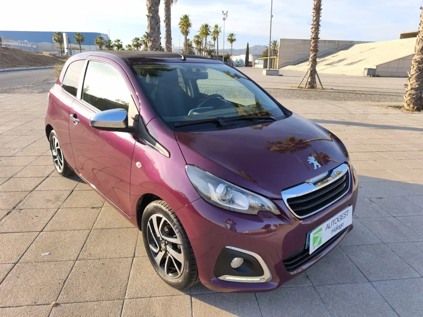 Peugeot 108 Top! 1.0 VTi Allure ETG5 Burdeos - 1