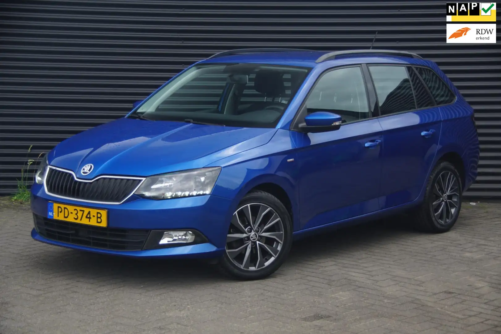 Skoda Fabia Combi 1.2 TSI Drive | Navi | Cruise | PDC | Blauw - 1