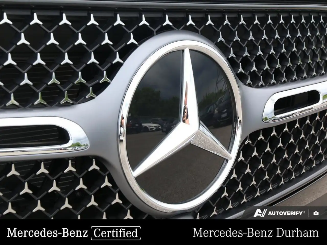 Mercedes-Benz GLC снимка Mercedes-Benz GLC