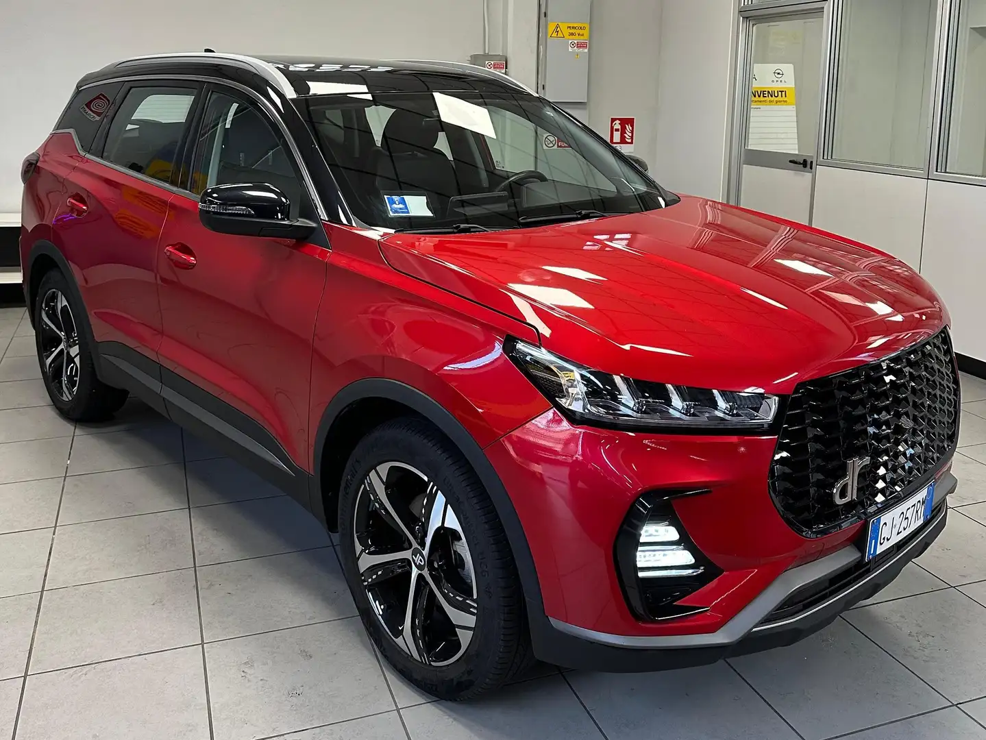 DR Automobiles DR6.0 DR 6.0 1.5 turbo Gpl 154cv CVT Rood - 1