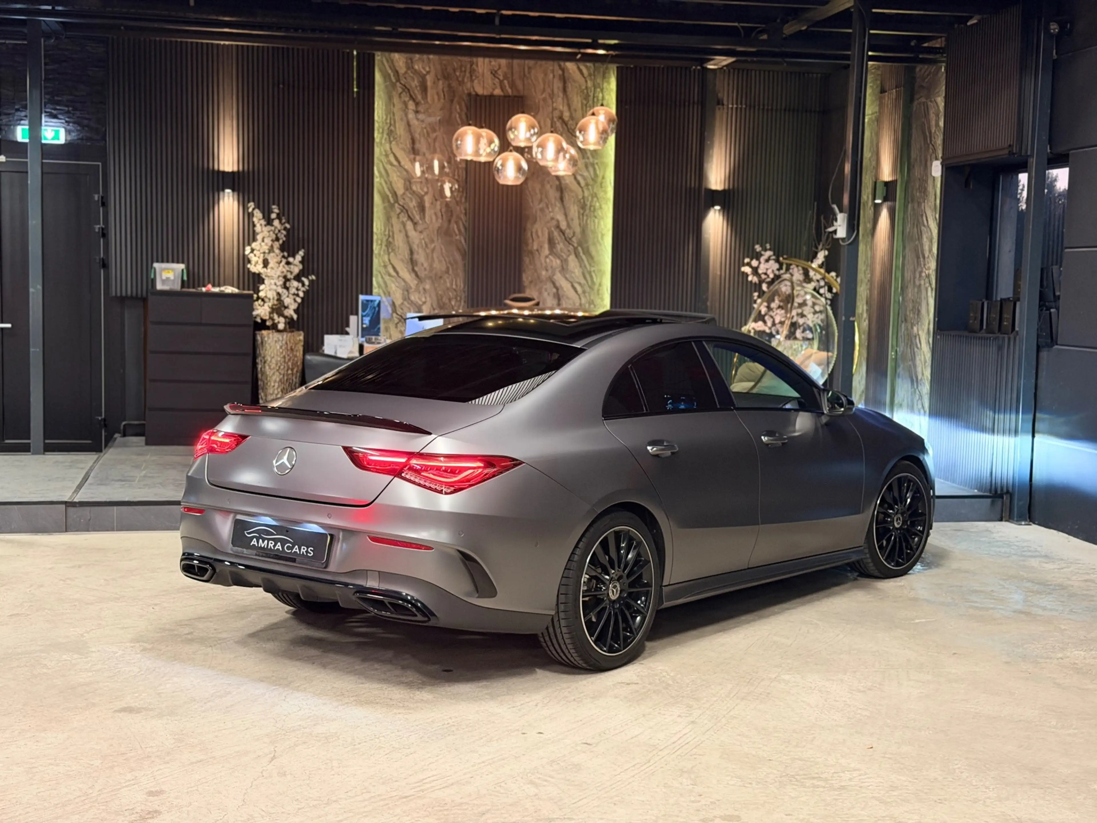 Mercedes-Benz CLA 180 AMG|PANO|SFEER|MEMORY|FULL OPTIONS — photo 2