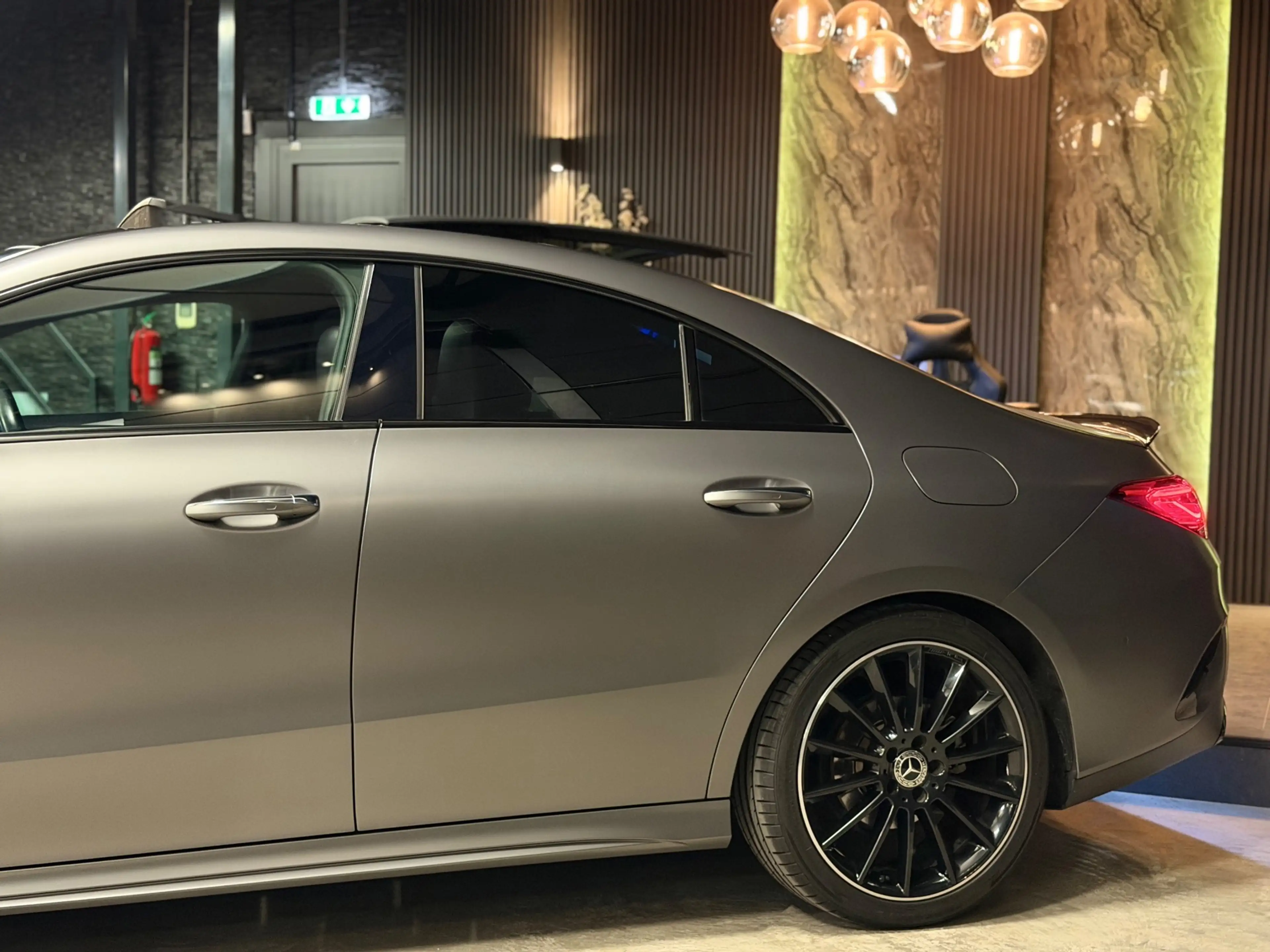 Mercedes-Benz CLA 180 AMG|PANO|SFEER|MEMORY|FULL OPTIONS — photo 11