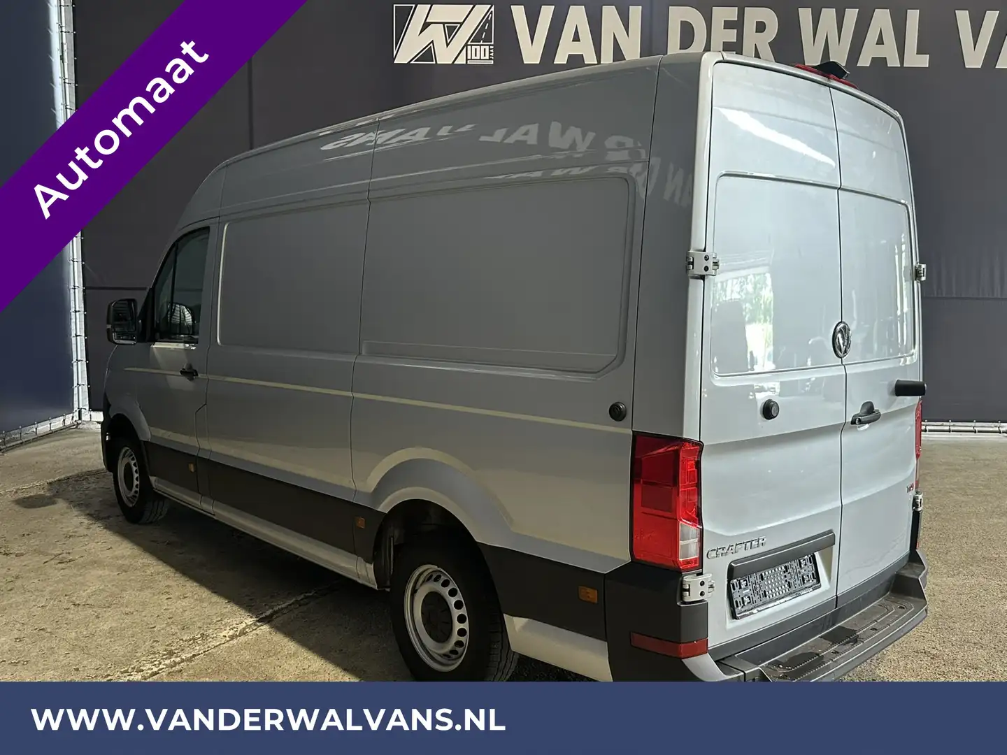 Volkswagen Crafter 2.0 TDI 177pk Automaat L3H3 L2H2 Euro6 Airco | Cam Zilver - 2