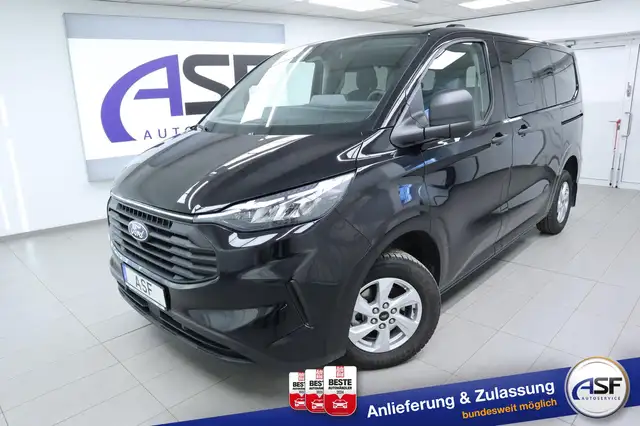 Ford Tourneo Custom main image