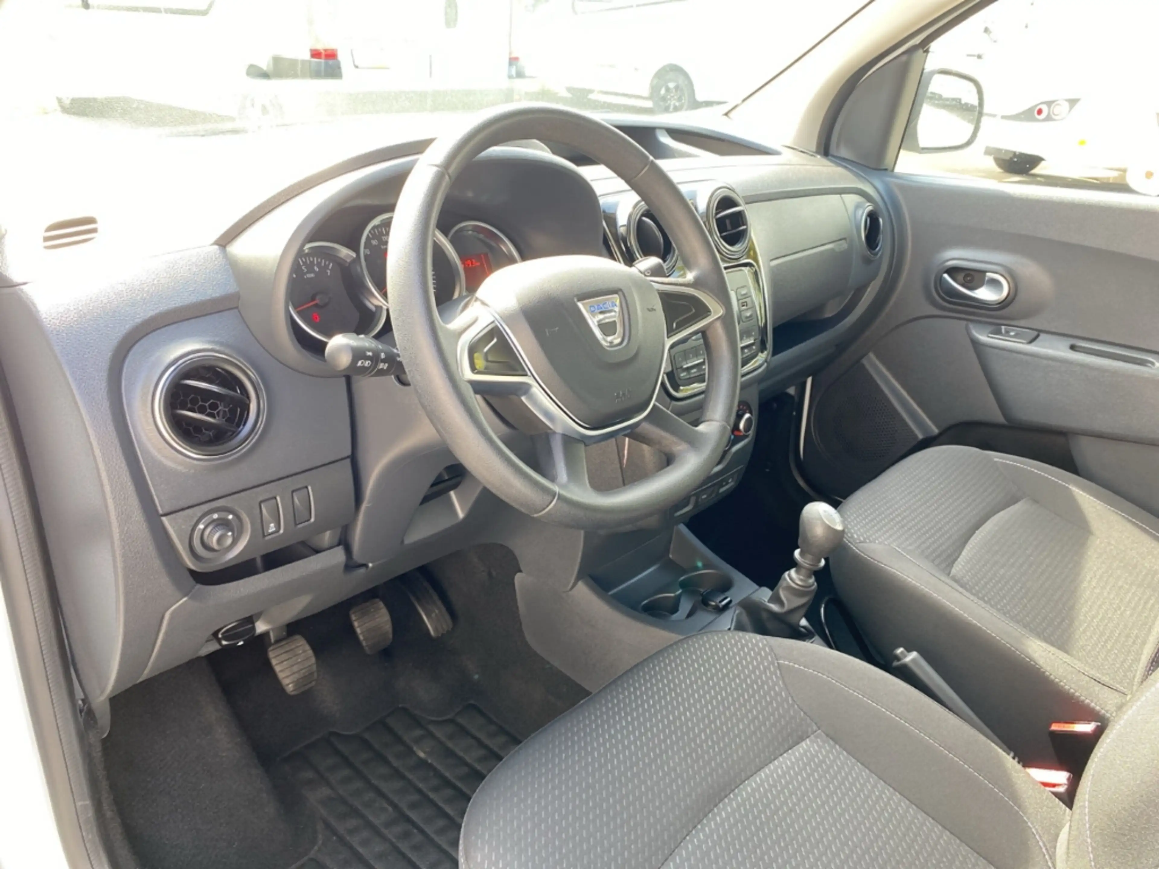 Dacia Dokker 1.3 TCe 100 COMFORT Comfort KLIMAANLAGE+RADIO — photo 10