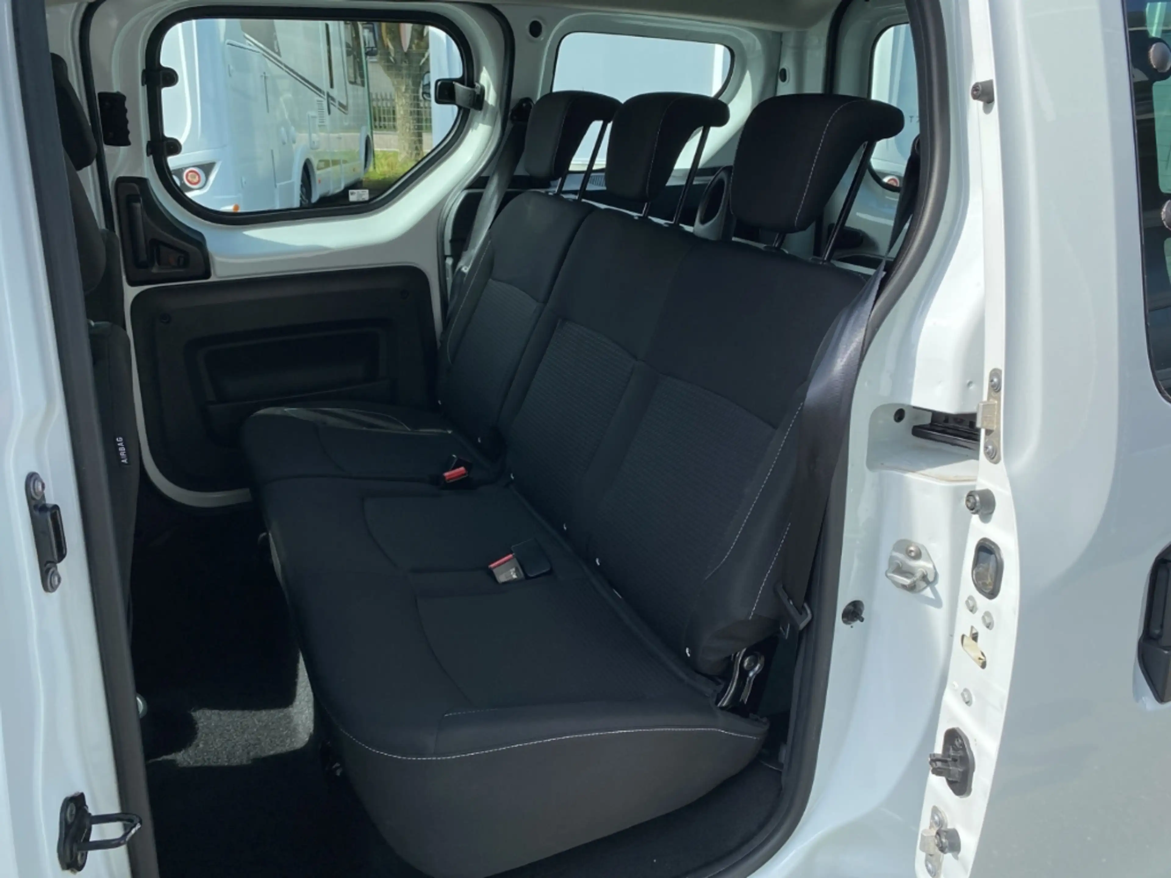 Dacia Dokker 1.3 TCe 100 COMFORT Comfort KLIMAANLAGE+RADIO — photo 11