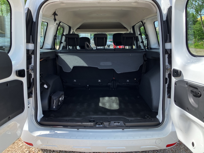 Dacia Dokker 1.3 TCe 100 COMFORT Comfort KLIMAANLAGE+RADIO — photo 12