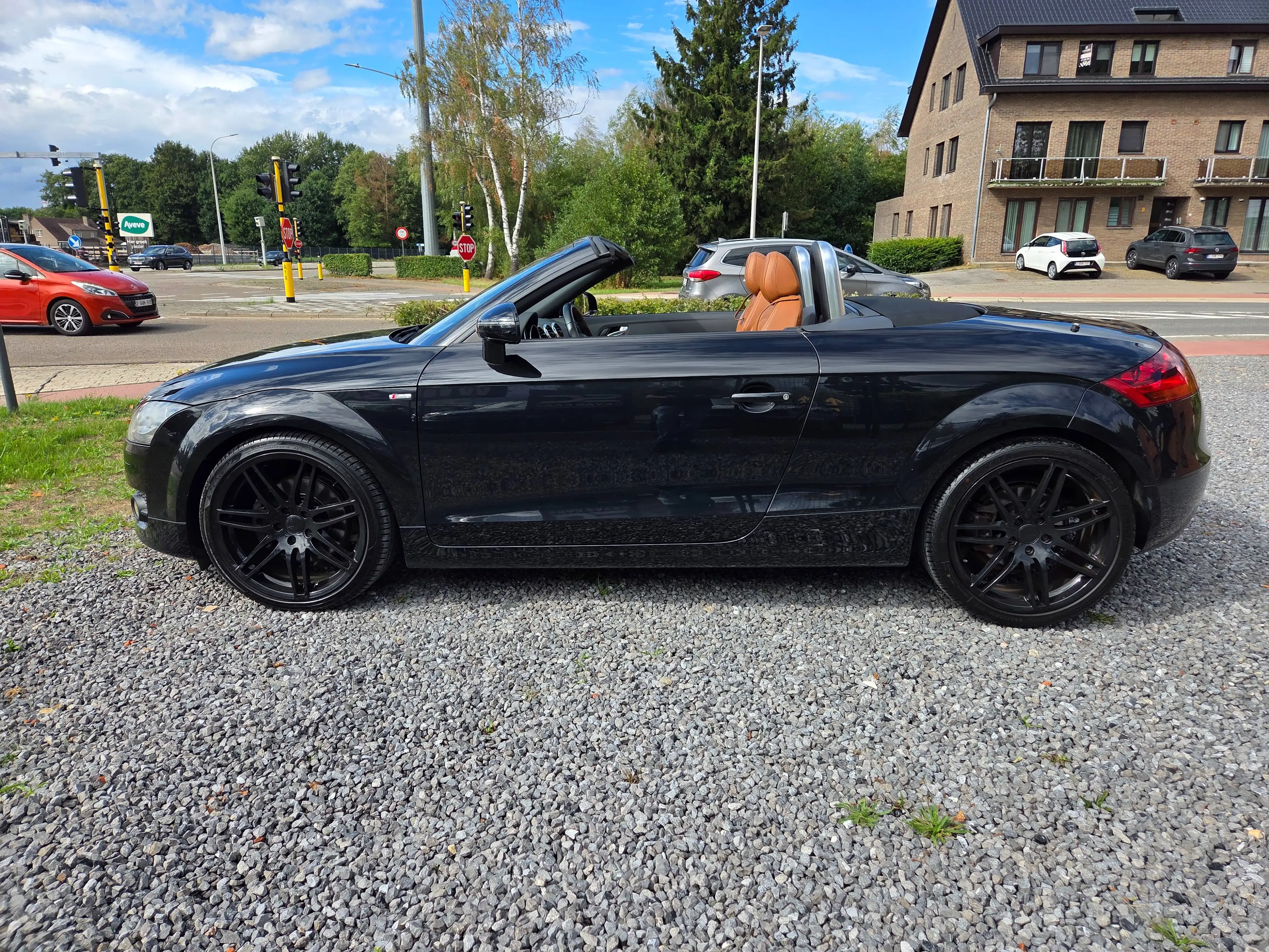 Audi TT TT Roadster 2.0 TFSI — photo 9