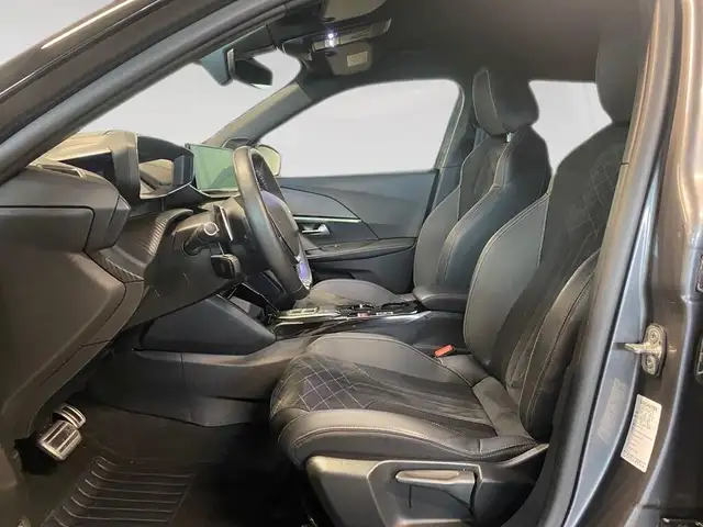 Peugeot 2008 view 7