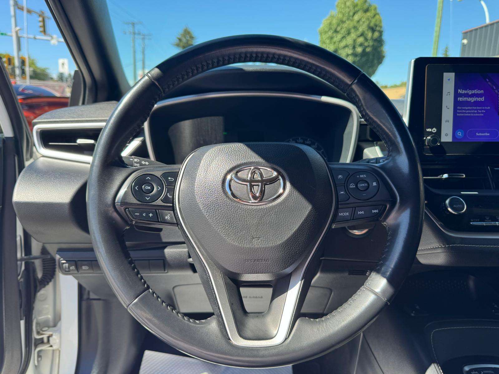 2023 Toyota Corolla Hatchback — view 10
