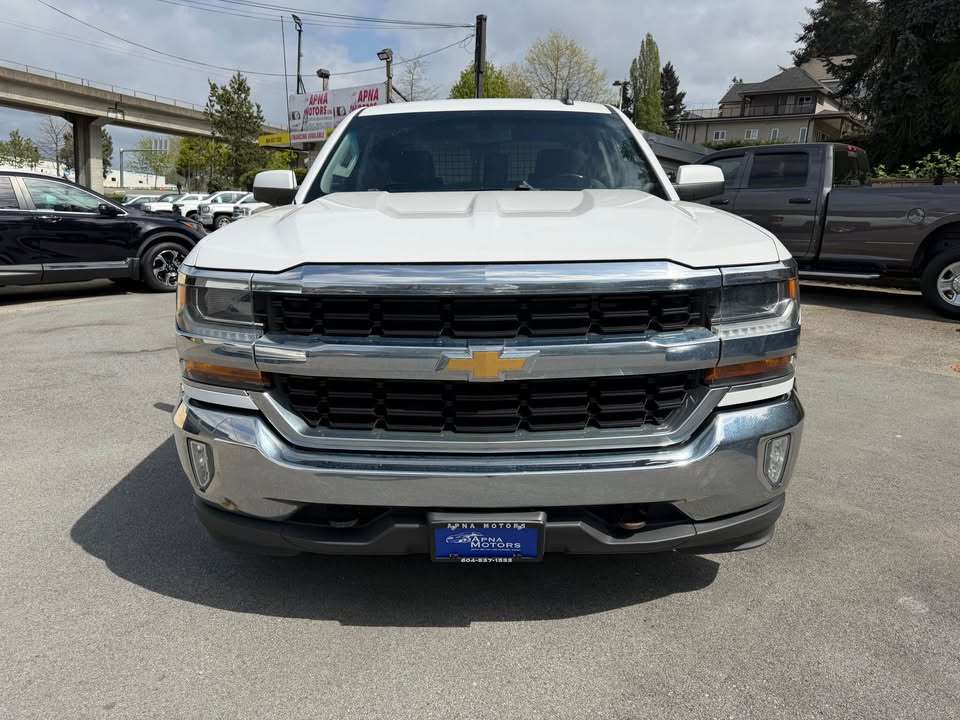 2018 Chevrolet Silverado 1500 4WD Crew Cab LT CLEAN TITLE NO ACCIDENTS — снимка 1