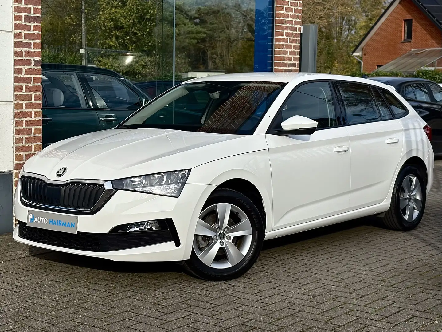 Skoda Scala Scala 1.0 TSI Ambition DSG Wit - 1