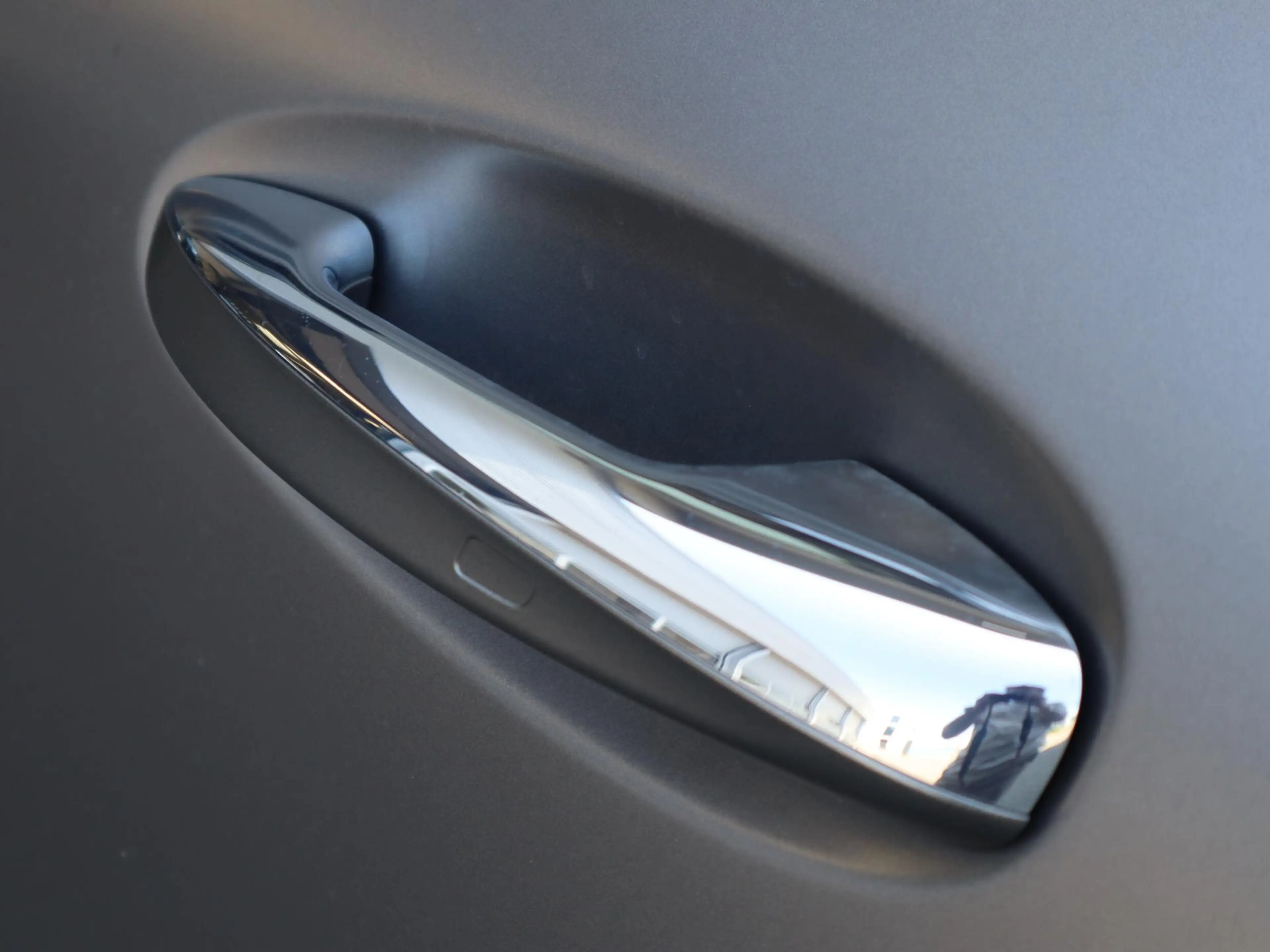 Mercedes-Benz EQA 250 Business Solution AMG 67 kWh — photo 10