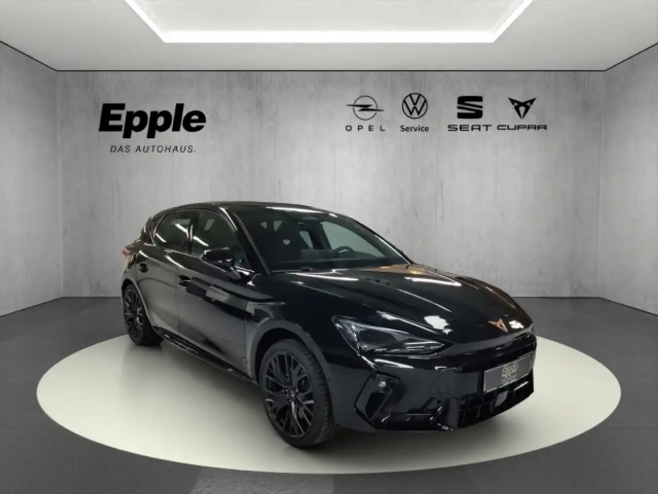 CUPRA Leon VZ Black Edition 1.5 e-Hybrid 6-Gang-DSG Navi Senn — photo 1 of 19