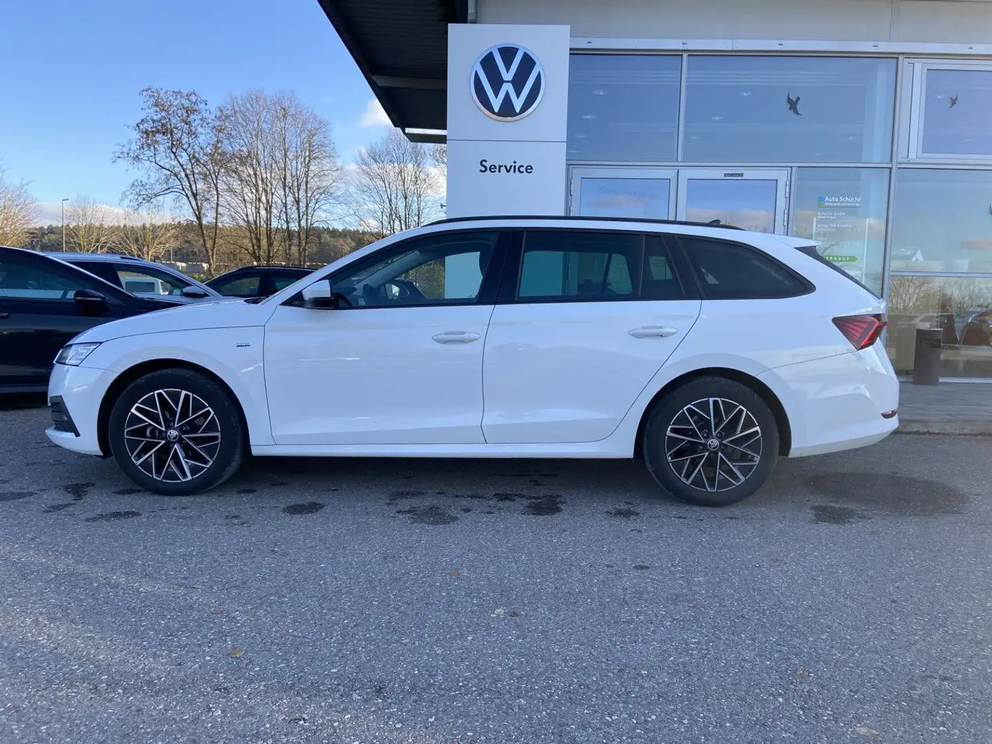 Skoda Octavia Combi 2.0 TDI DSG CLEVER 17"+NAVI-COLUMB Weiß - 2