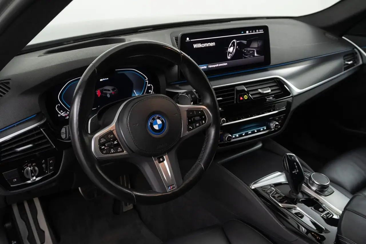 BMW 530 e Touring M Sport, миниатюра 10