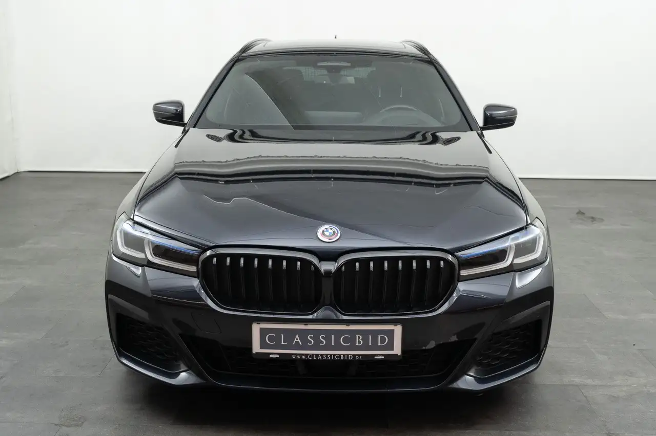 BMW 530 e Touring M Sport, миниатюра 3