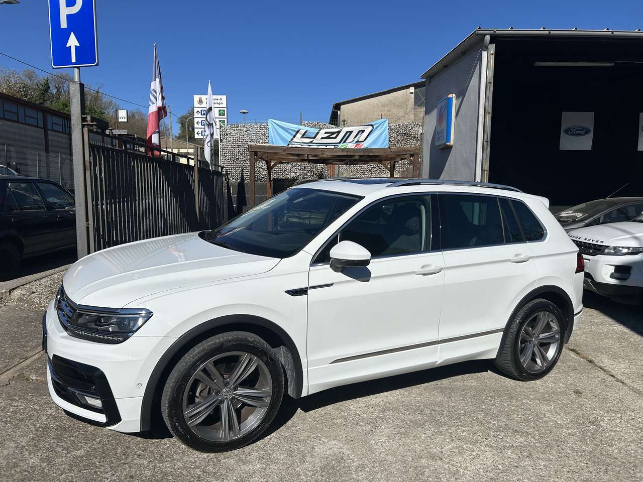 Volkswagen Tiguan Tiguan II 2016 2.0 tdi Advanced R-Line Exterior Pack 150cv dsg