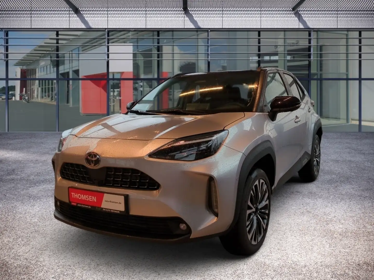 Toyota Yaris Cross Style Plus Navi LED Head UP 360Grad Silber - 2