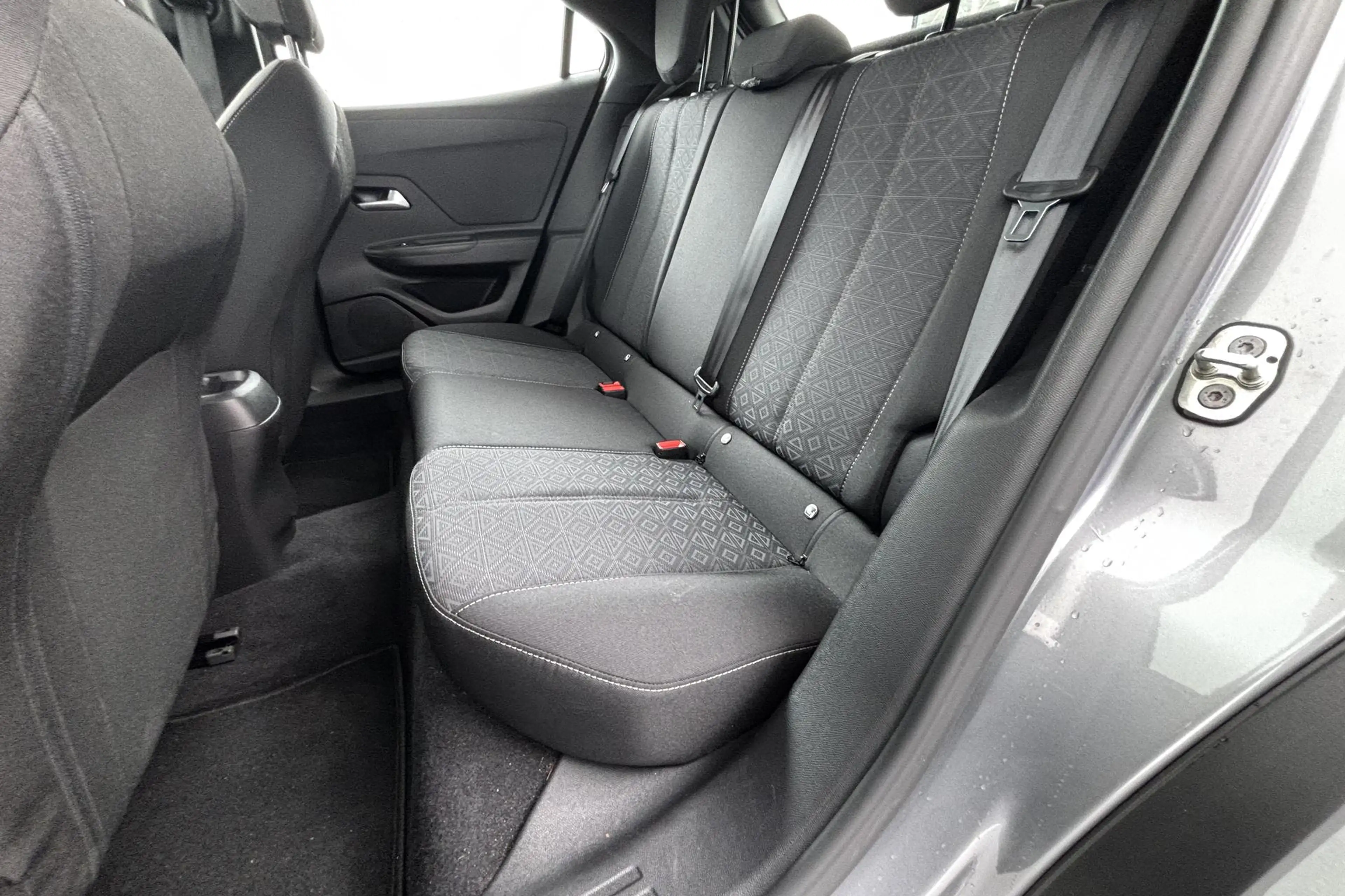 Opel Mokka-E Electric Level 2 50 kWh - Bijna Nieuw met Zeer Lag — photo 5