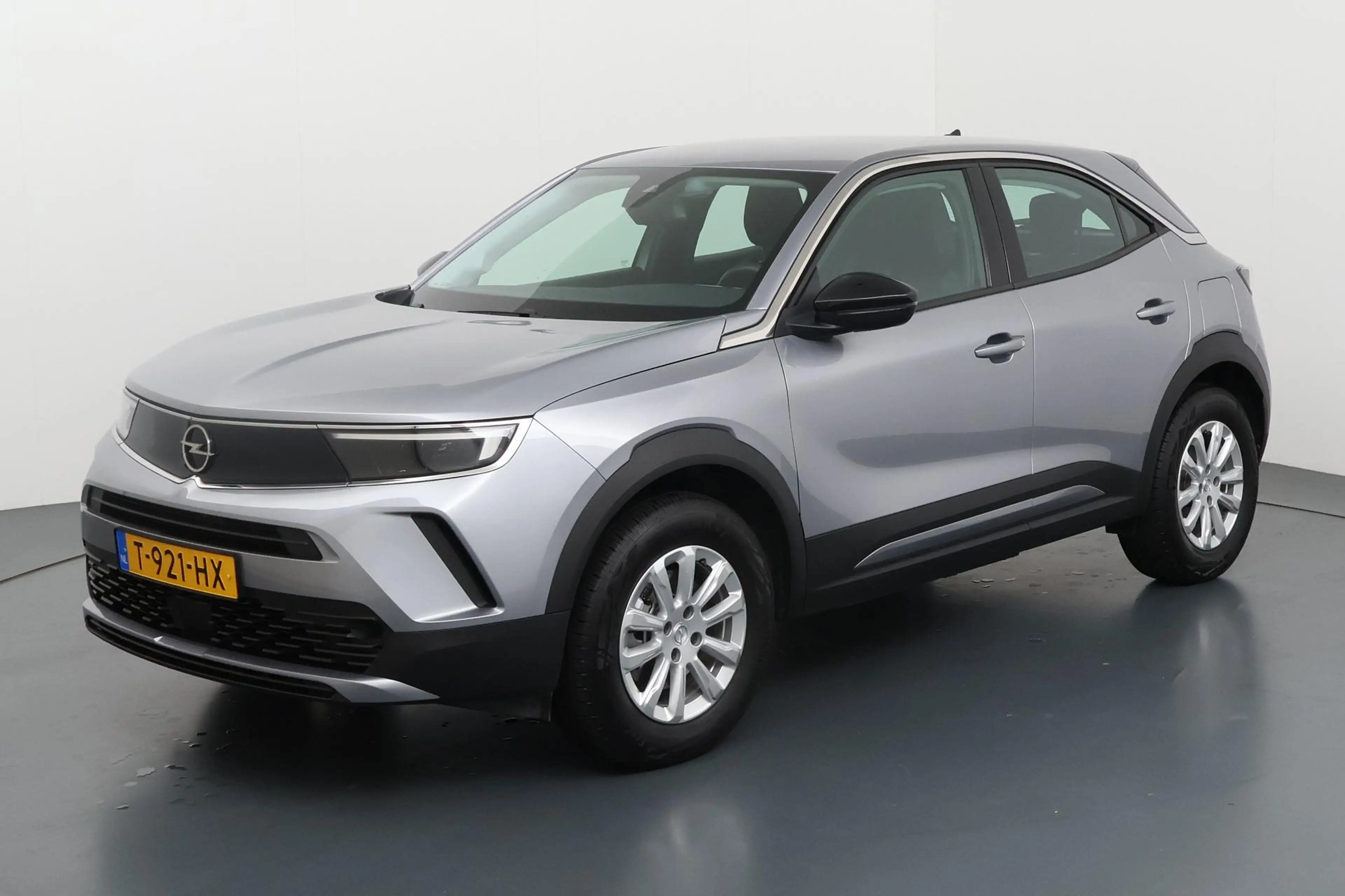 Opel Mokka-E Electric Level 2 50 kWh - Bijna Nieuw met Zeer Lag — photo 4