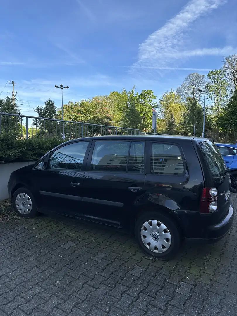 Volkswagen Touran 1.9 TDI Schwarz - 2