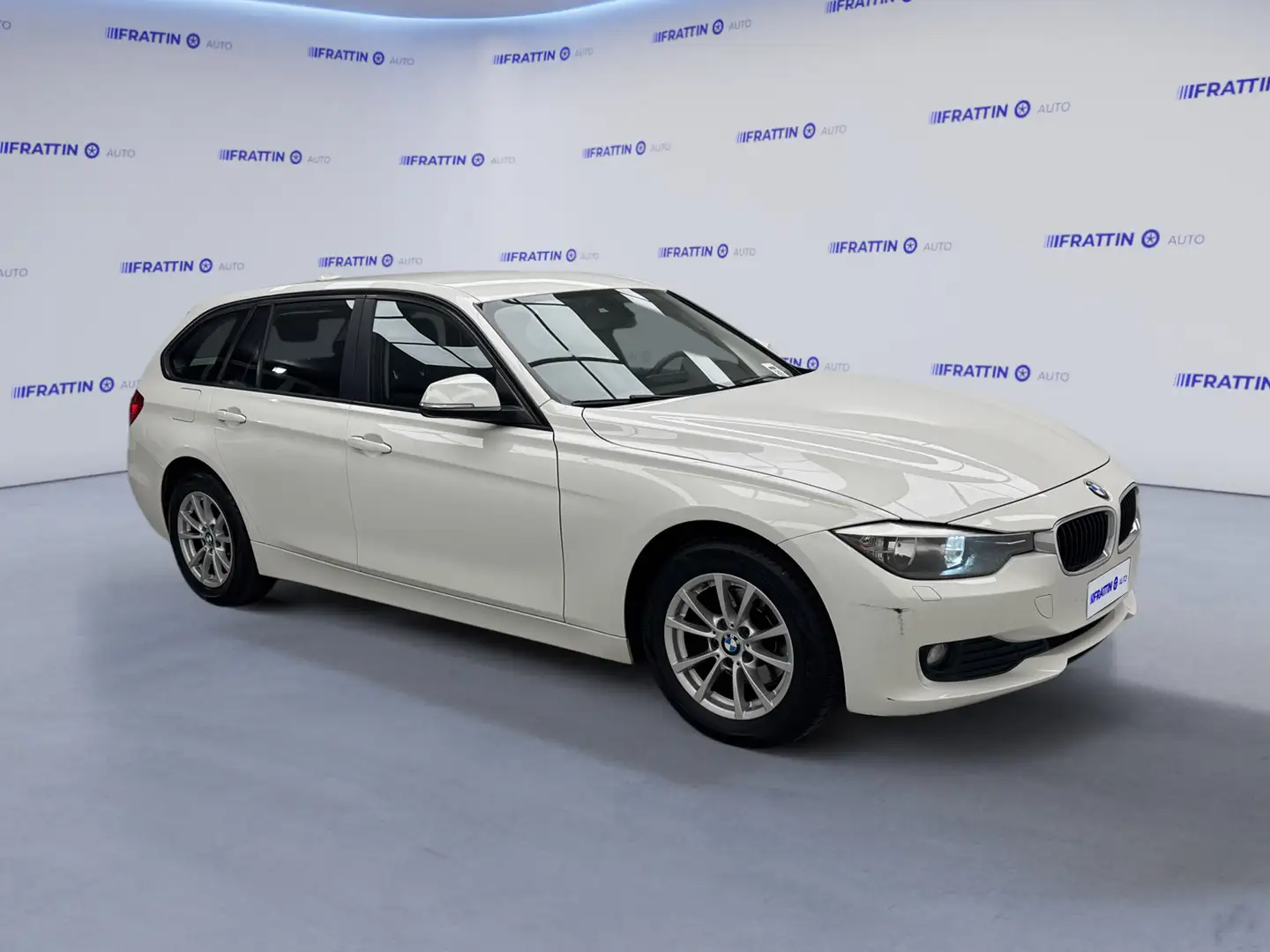BMW 316 316d Touring Bianco - 2