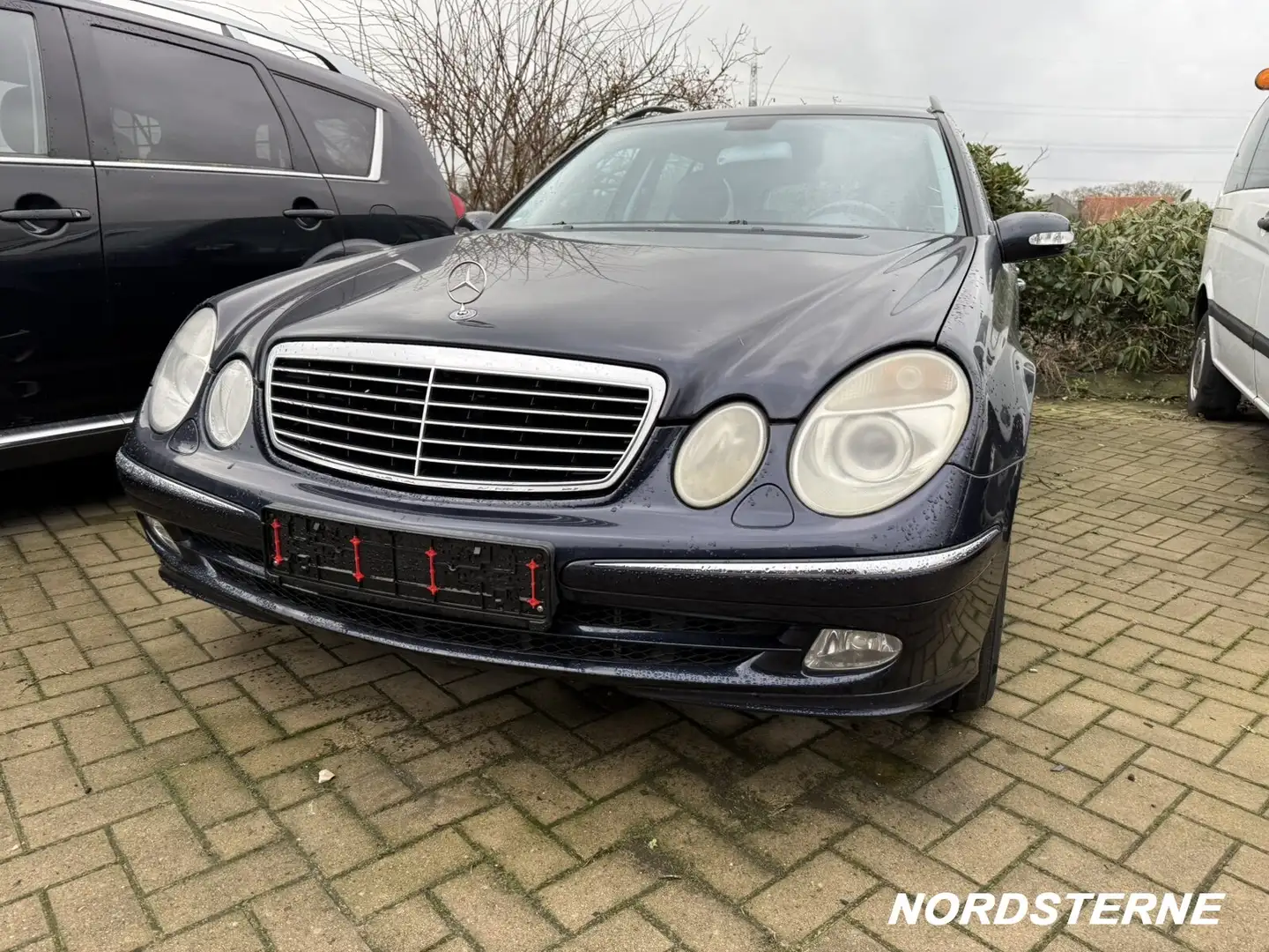 Mercedes-Benz E 320 E 320 CDI T+STDH+MEMORY+BI-XENON+SITZKLIMA  SHD Blau - 2