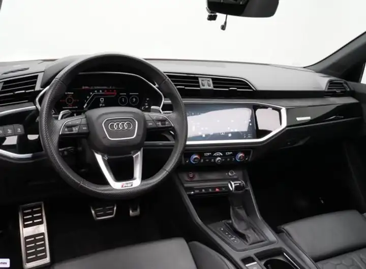 Audi Q3 2022, foto 7