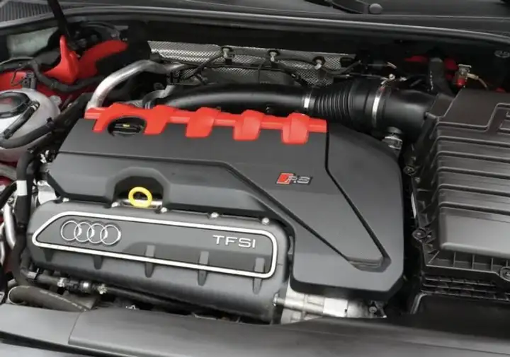 Audi Q3 2022, foto 6