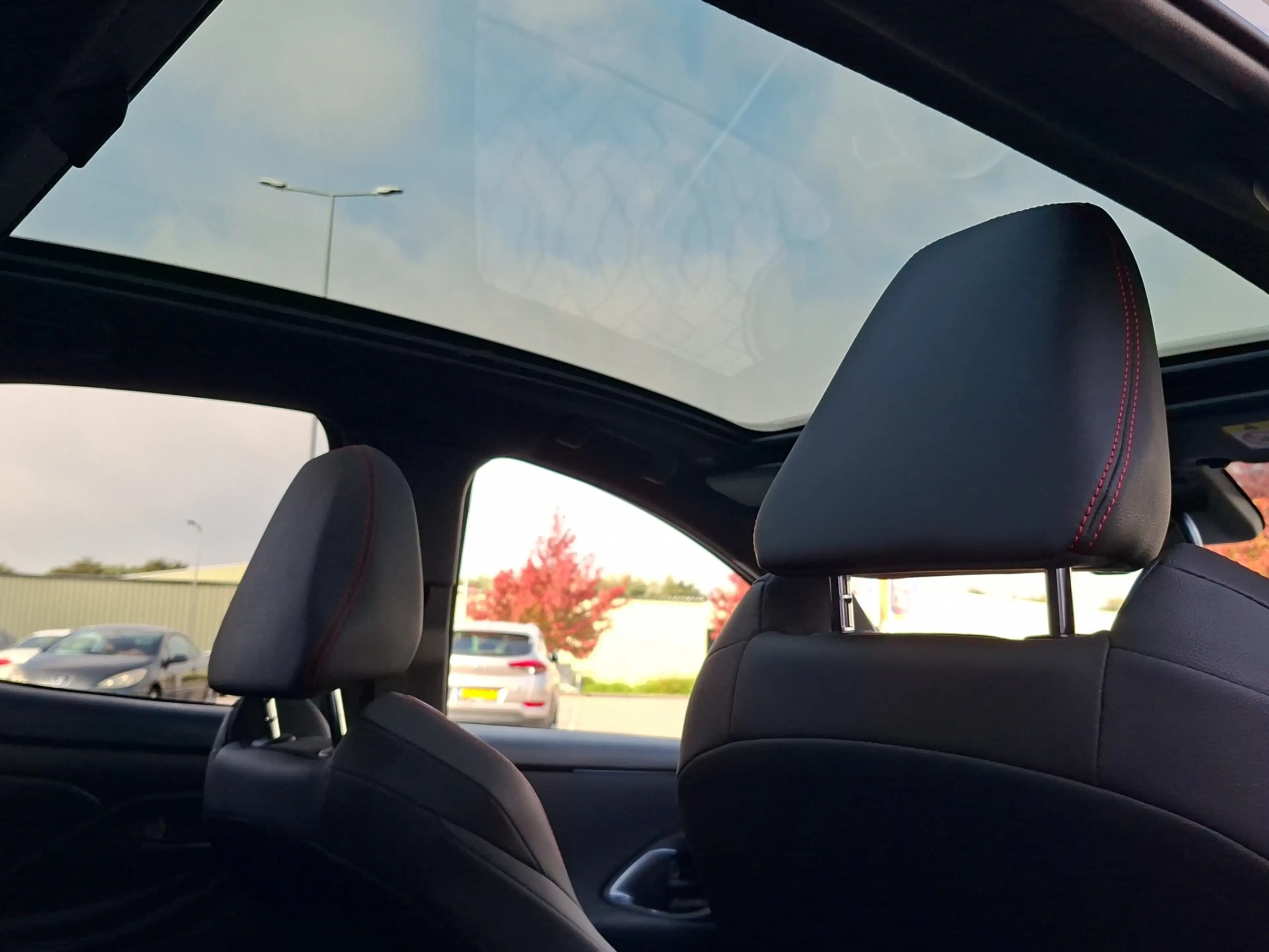 Toyota Yaris 1.5 Hybrid 130 GR SPORT PLUS PACK | Dealer onderho — photo 10