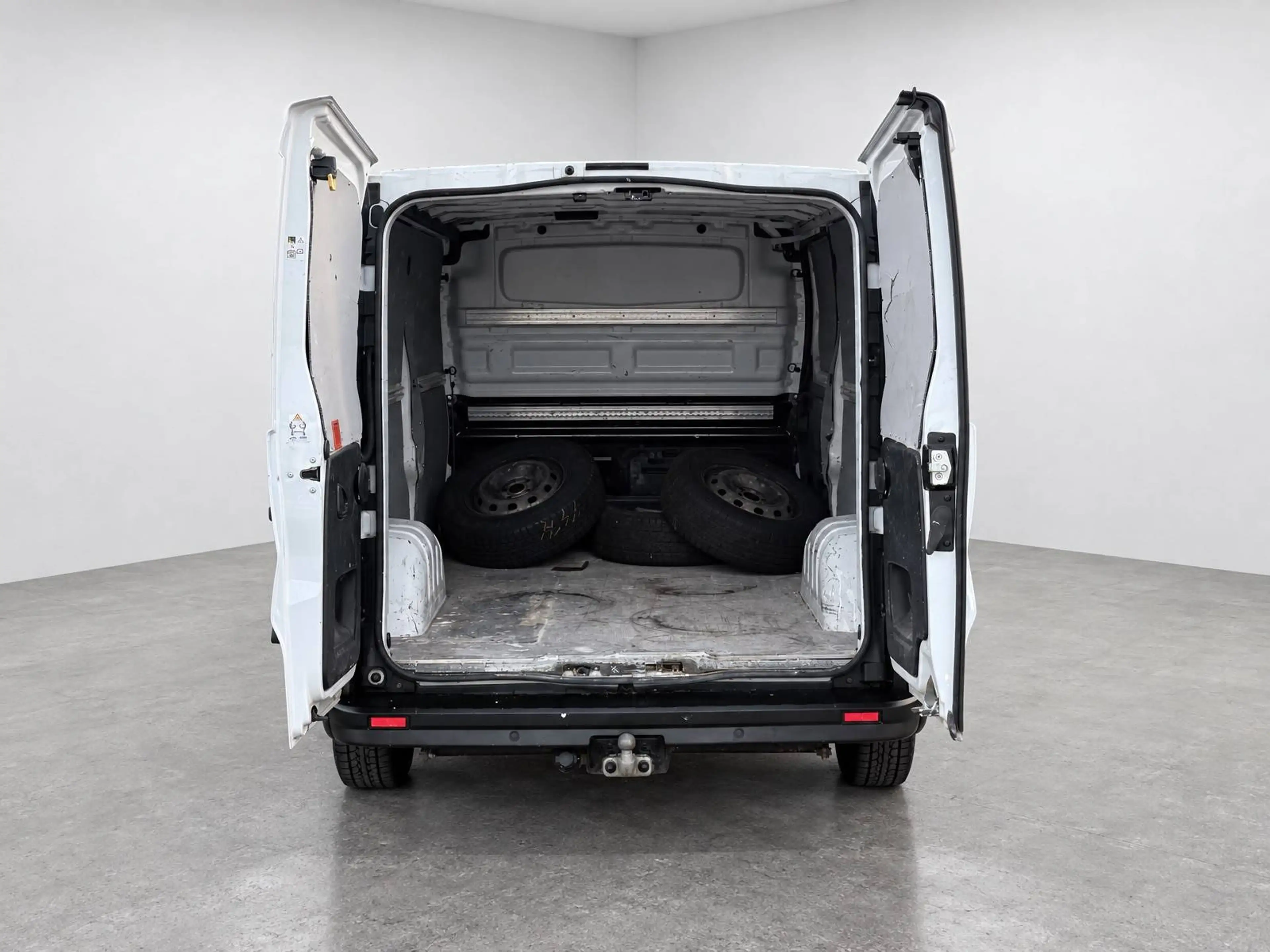 Renault Trafic L2H1 3,0t Komfort — photo 8