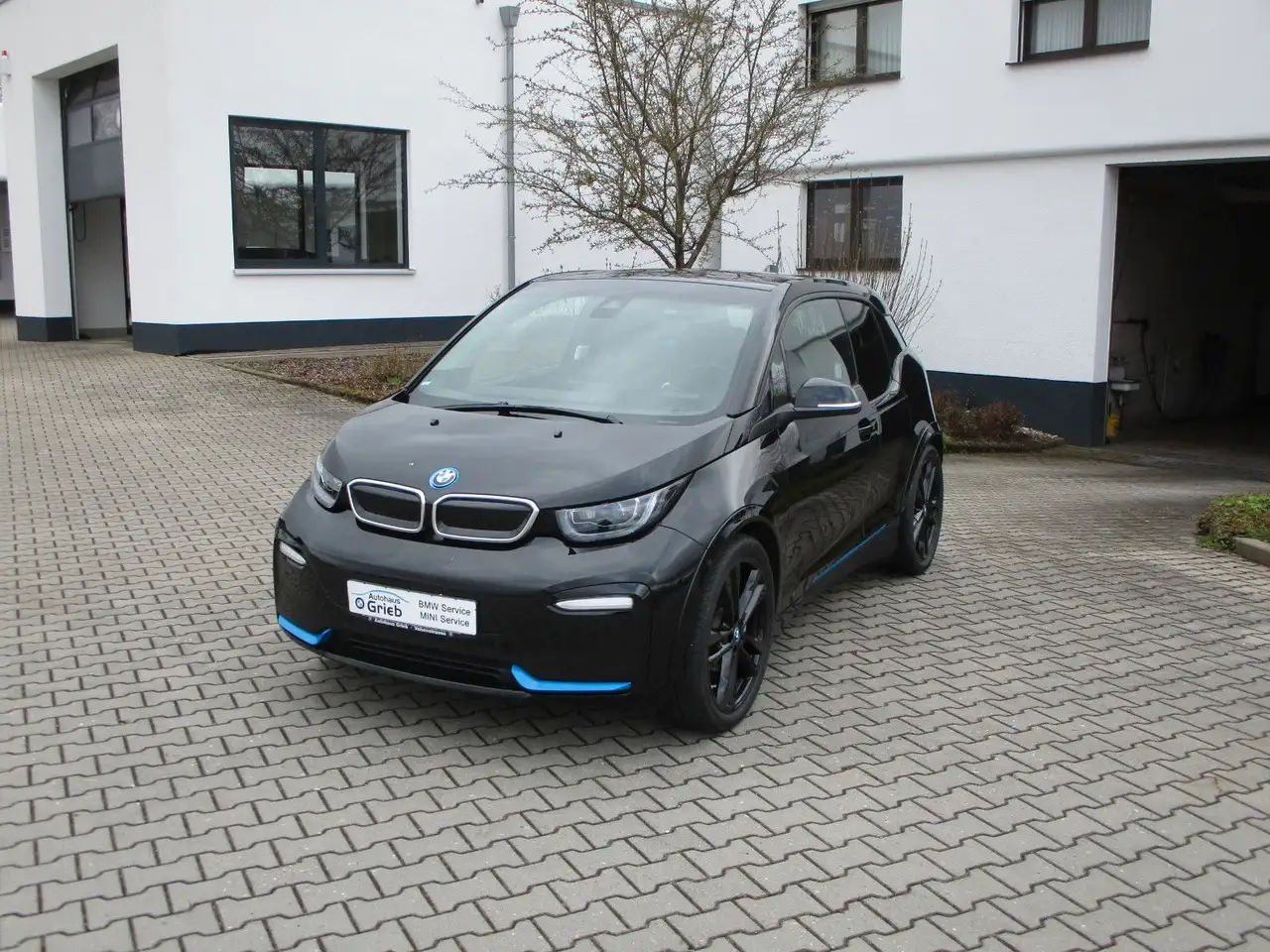 BMW i3
