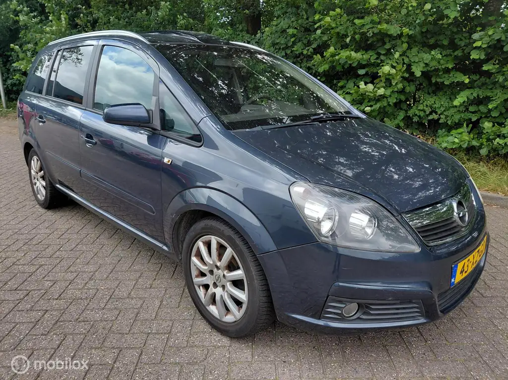 Opel Zafira 2007 из Европы — купить под ключ