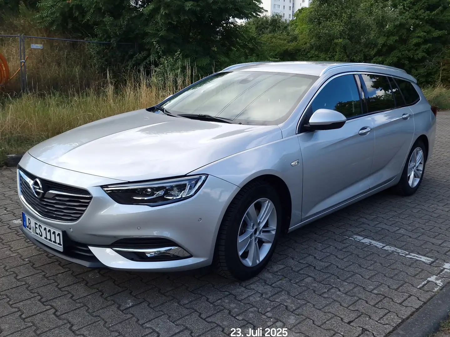 Opel Insignia Insignia Sports Tourer 1.6 Diesel Aut Innovation Argintiu - 1