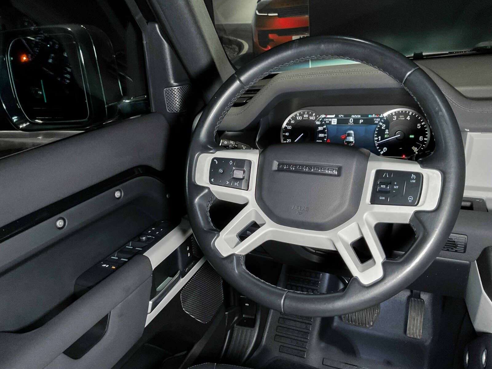 2023 Land Rover Defender SE | Sunroof | Navigation | Bluetooth | Heated Sea thumb 12