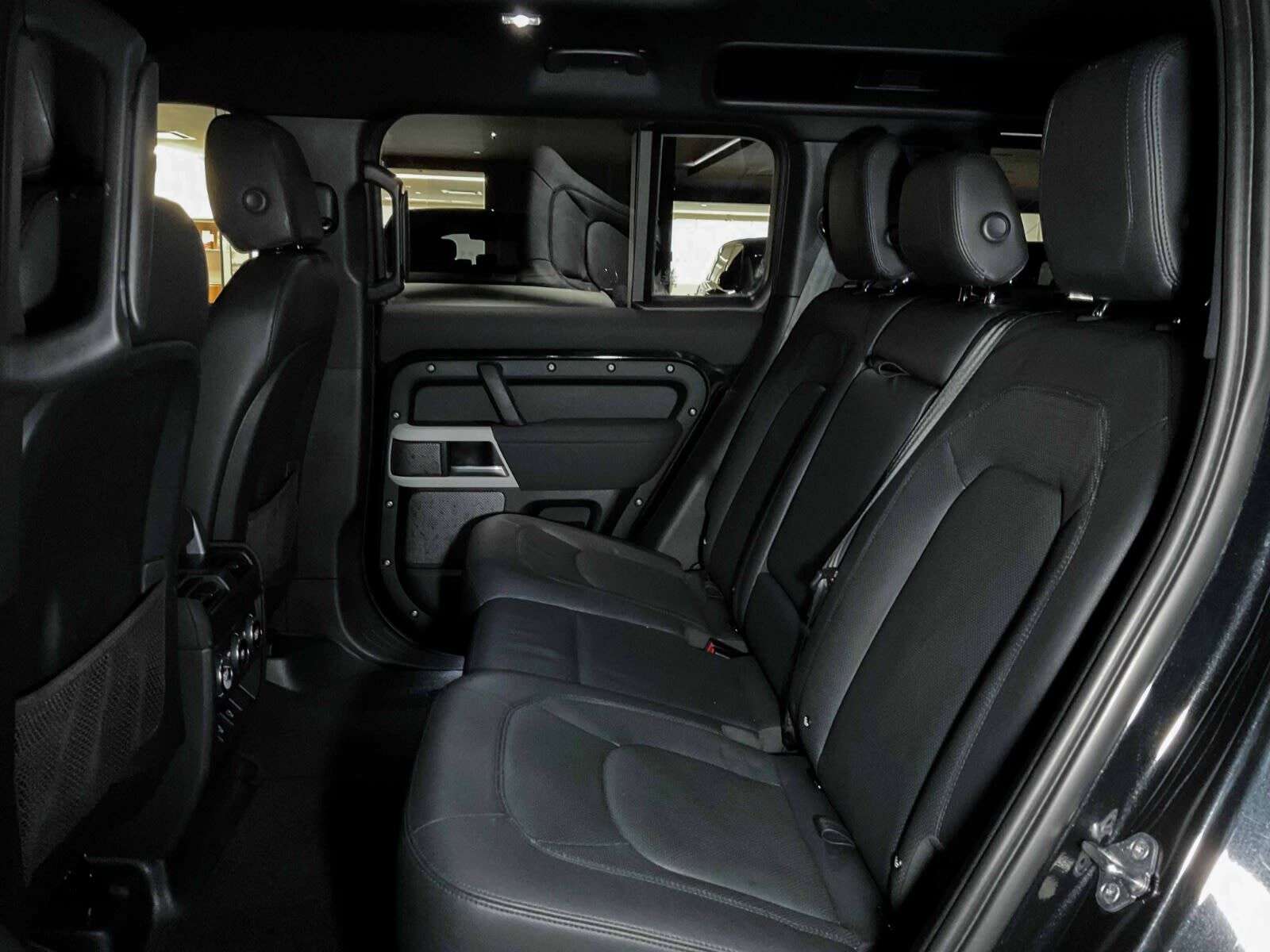 2023 Land Rover Defender SE | Sunroof | Navigation | Bluetooth | Heated Sea thumb 20