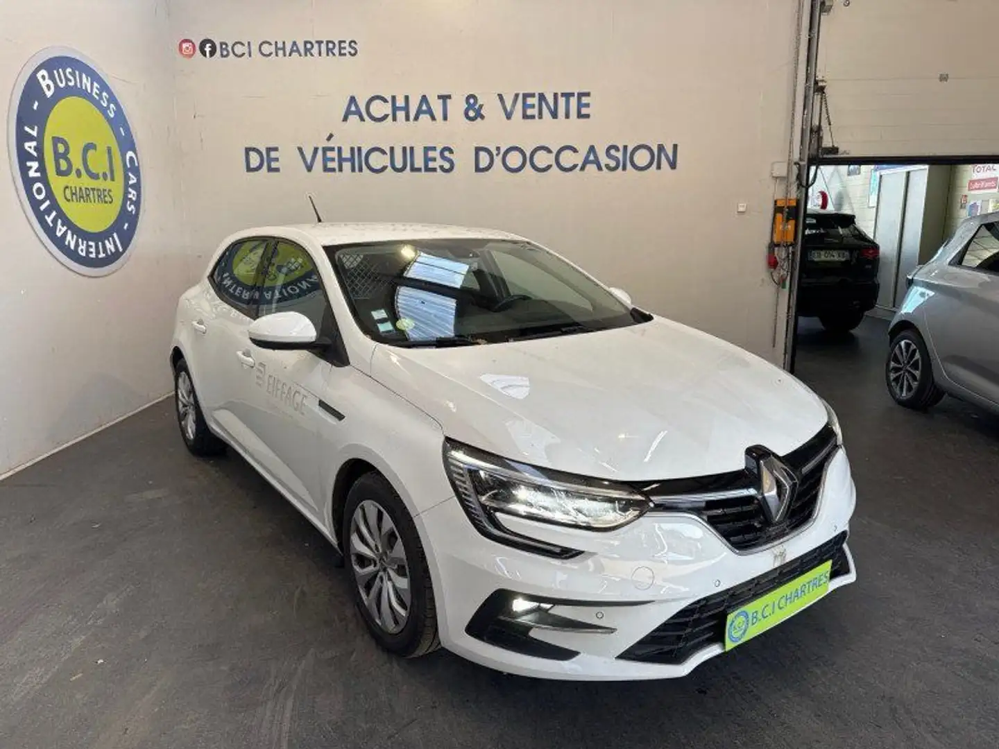 Renault Megane IV STE 1.5 BLUE DCI 115CH AIR NAV- 21N Blanc - 2